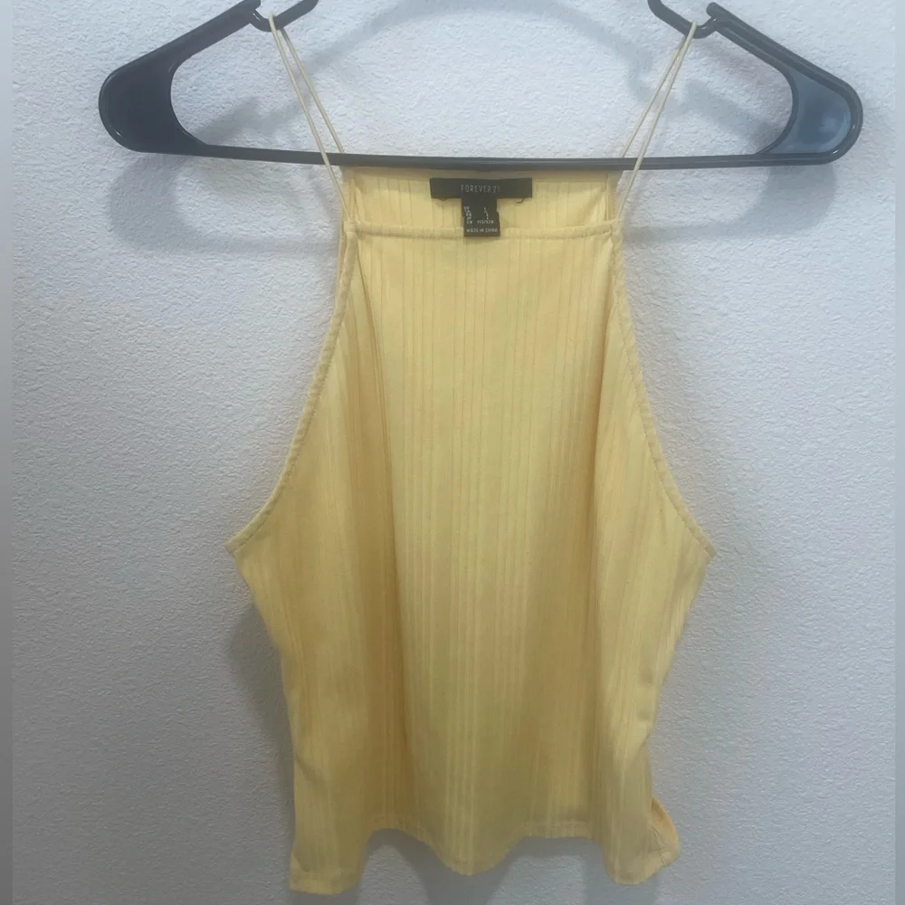 Beautiful Yellow Ribbed Women's Top - Picture 1 of 1